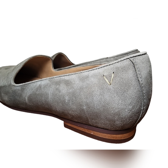 Vionic woman's suede slip ons | Size 8 - Picture 2 of 10